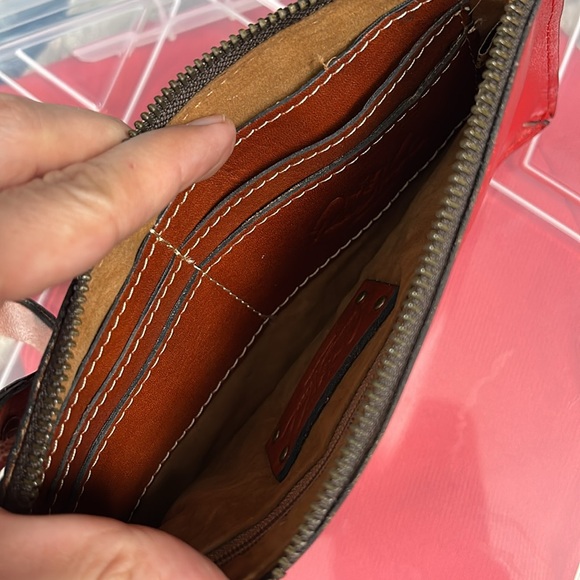 PATRICIA NASH Italian leather St Croce Leather Wristlet/Wallet-Tooled Florence - Picture 7 of 10